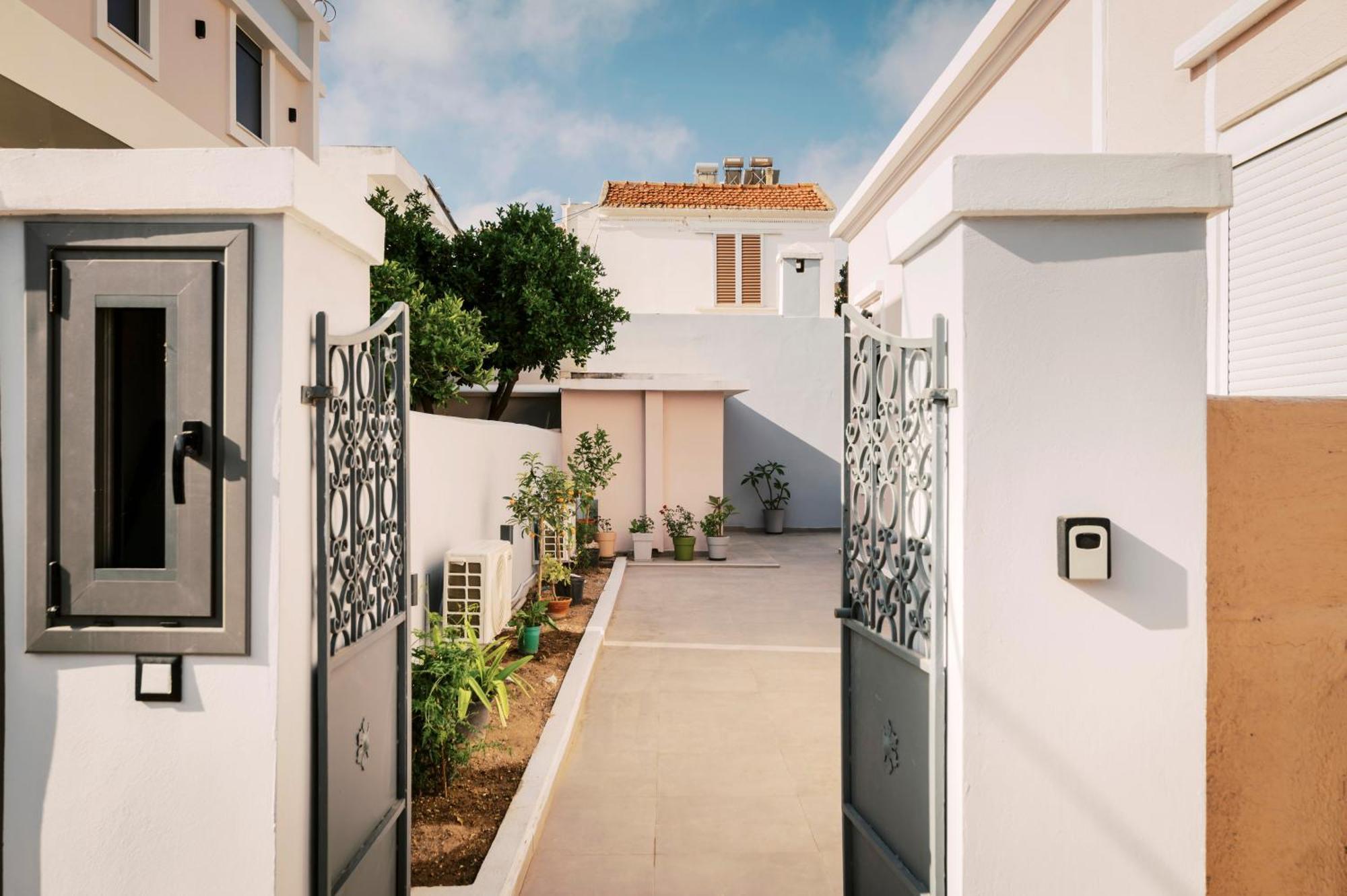 Quattro Zie Rhodes City Exterior foto